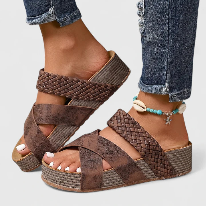 Danyzelle™ | Orthopaedic Sandals
