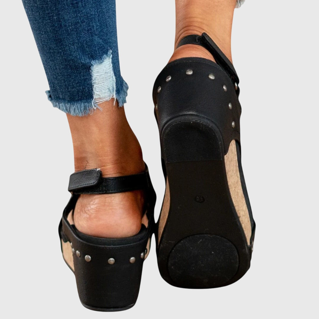Adela™ | Orthopaedic Sandals