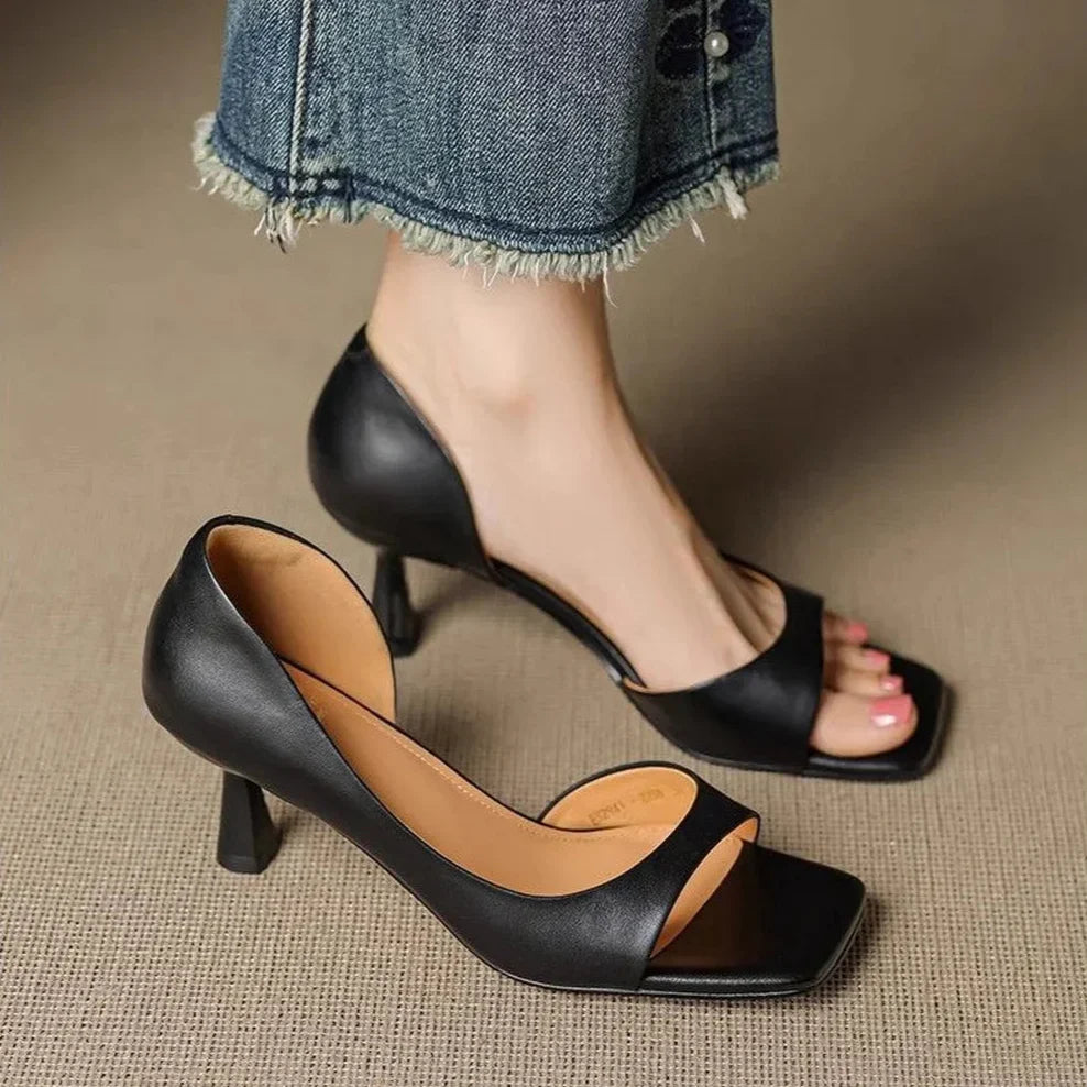 Valenti Leather Heels Black