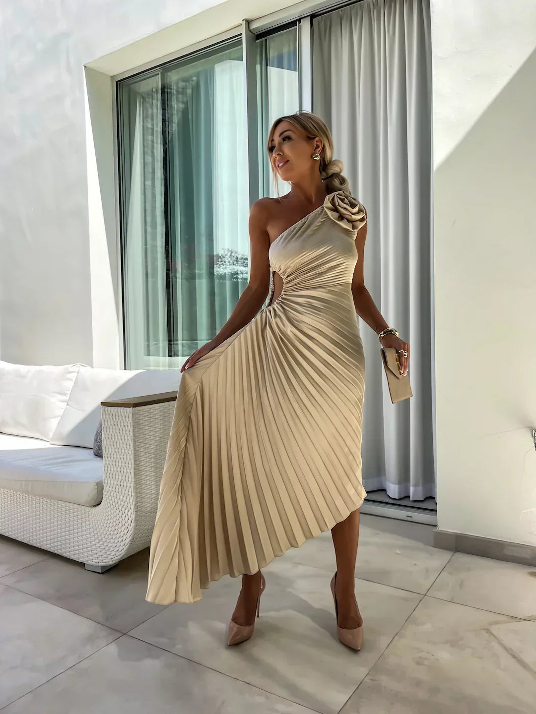 Floral One-Shoulder Maxi Dress