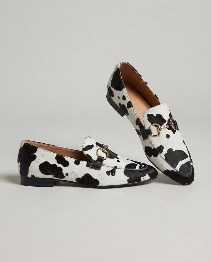 Moccasin in White and Black Animal Print